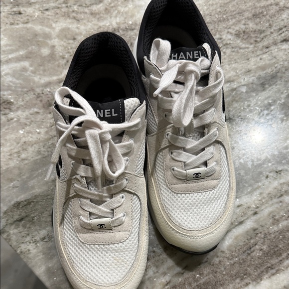 CHANEL Cream and Black High-Top Sneakers - Picture 1 of 16